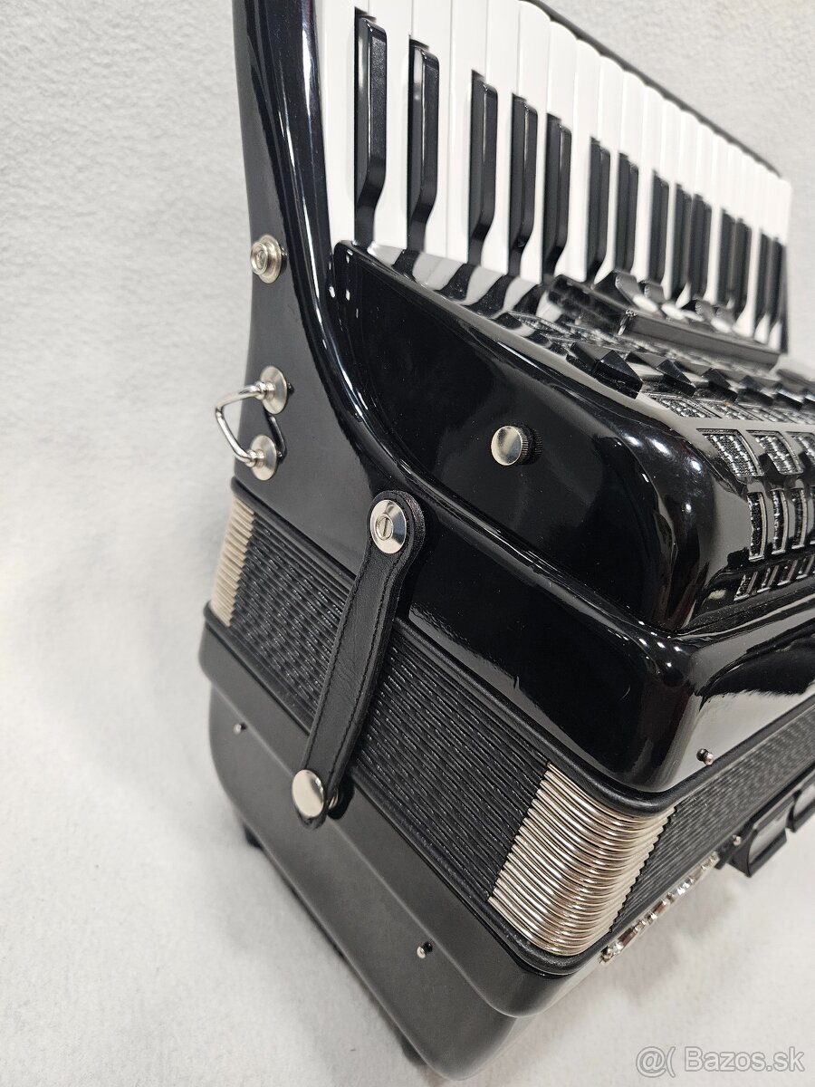 Akordeon weltmeister meteor N 80 - 10