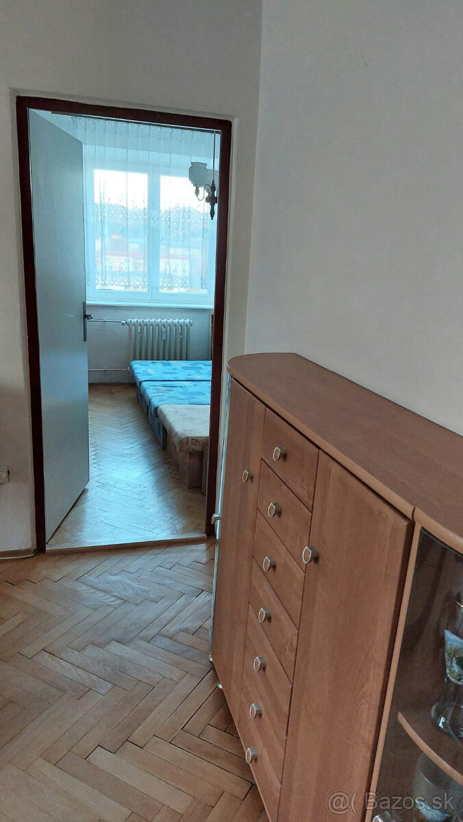 Predám 3 izbový byt s 2 balkónmi - 10