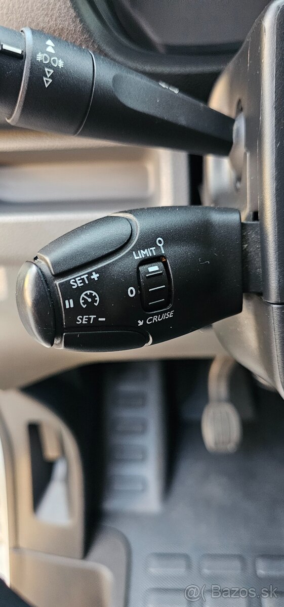 Peugeot Expert HDI L1H1 156tis.km Ťažné-Výhrev-Nosič - 10