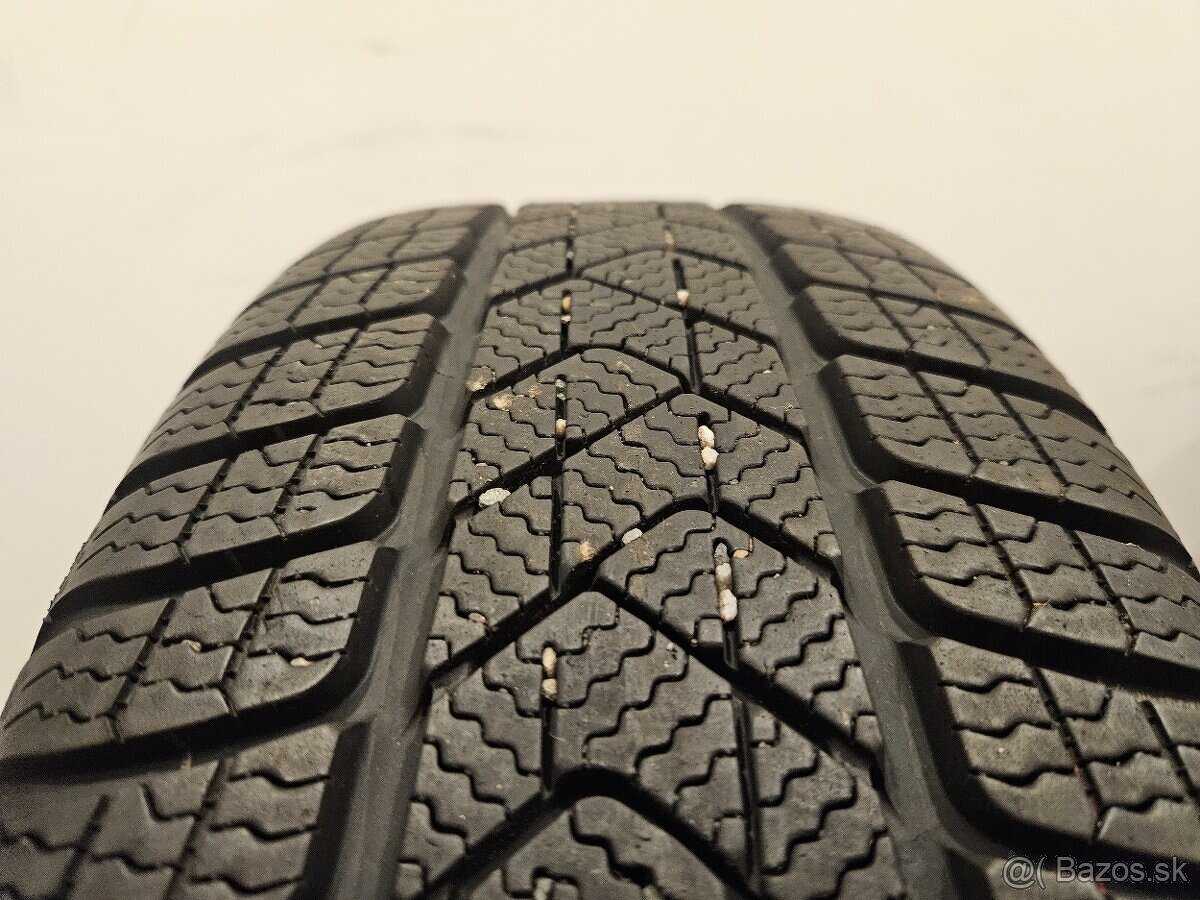 Špičková, orig. zimná sada VW - 5x112 r17 + 205/50 r17 - 10