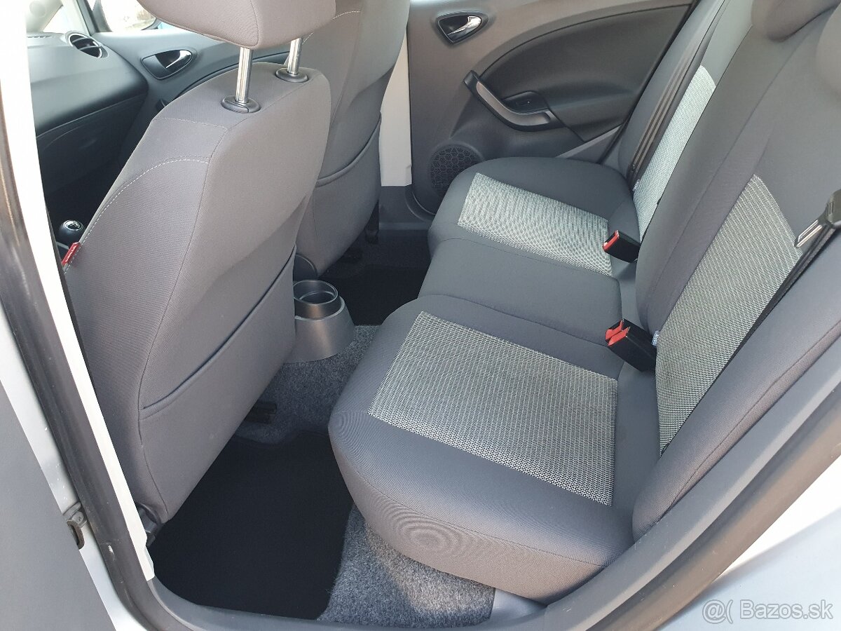 Seat Ibiza 1.4i 16V Sport - 10