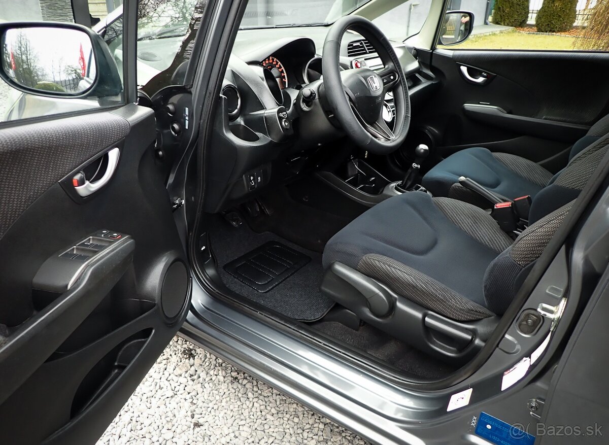 HONDA JAZZ 1.4 i-VTEC benzin 2012 - 4 valec , STK, ŠPZ - - 10