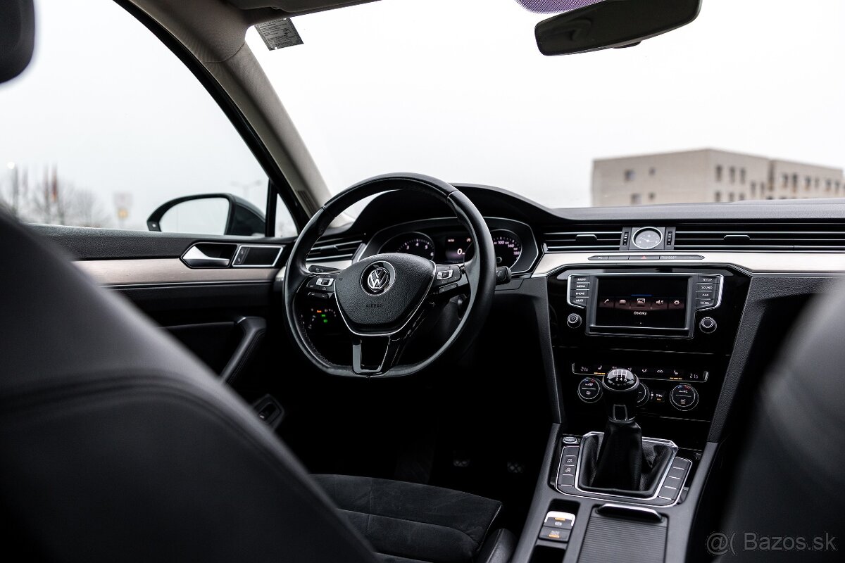 VW Passat 1.8 TSI Po servise - 10