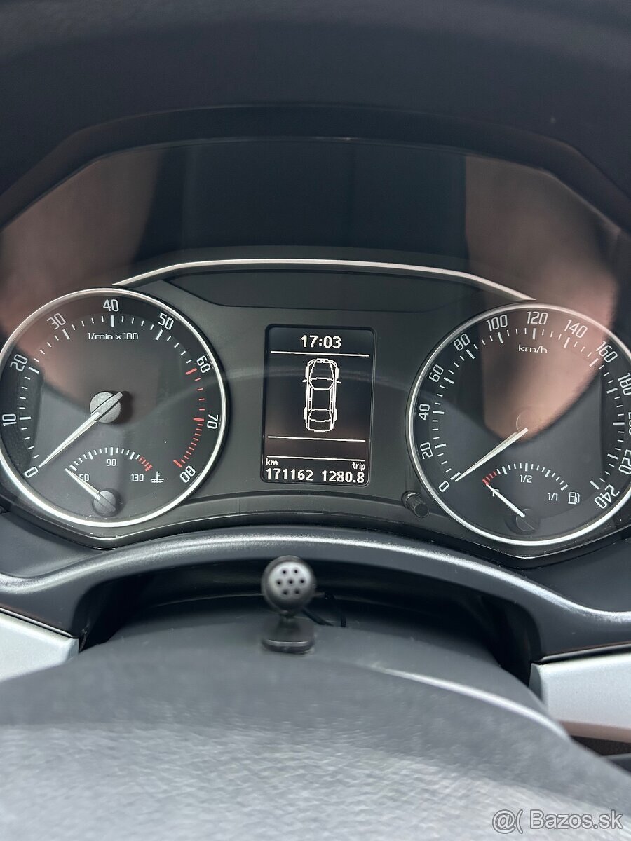 Skoda Octavia - 10