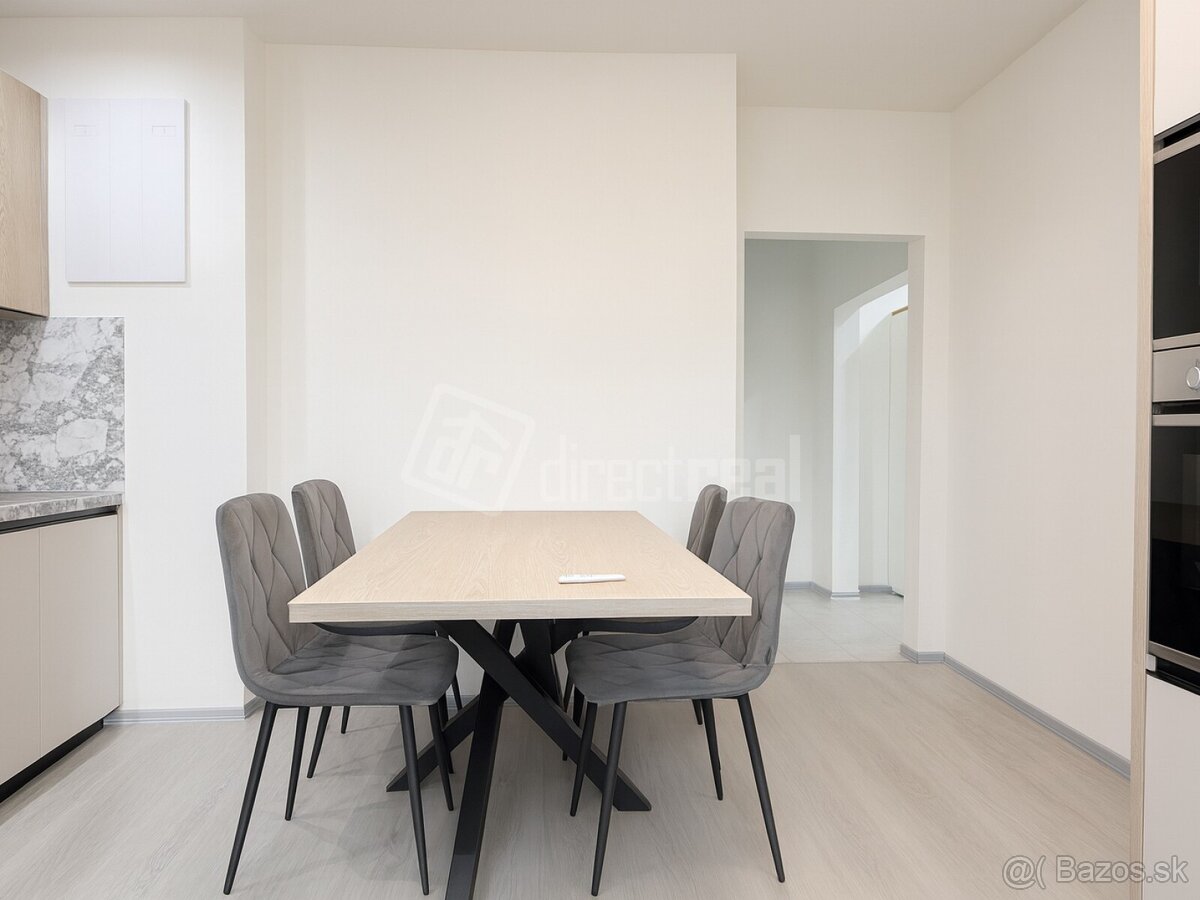 Bez poplatku RK: Prvý nájom po čerstvej rekonštrukcii… - 10