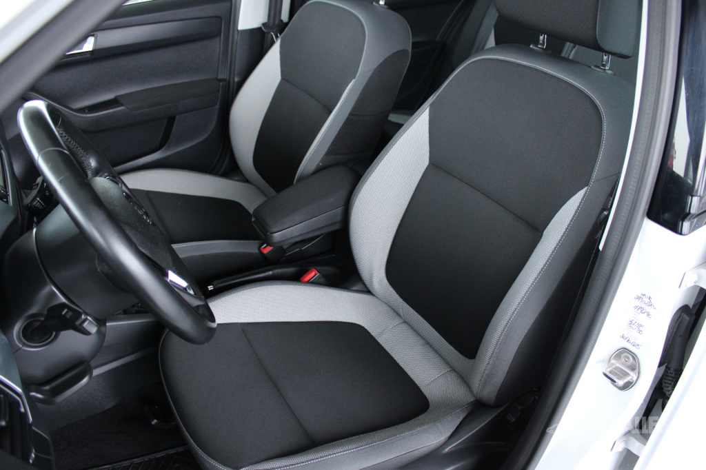 Škoda Fabia Combi 1,2 TSi 66 kW AMBITION - 10