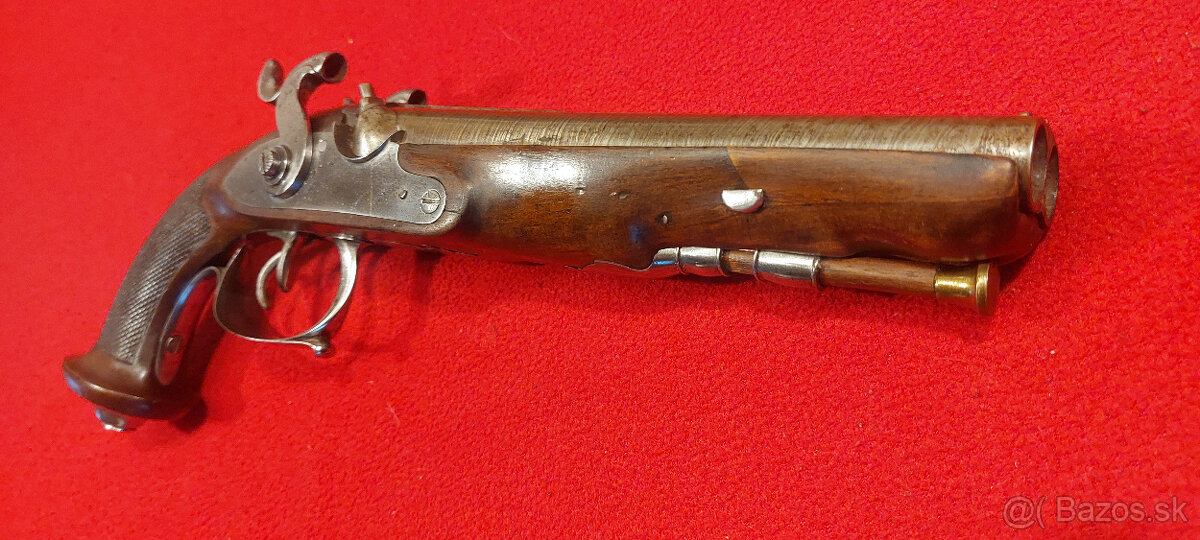 PERKUSNÁ PIŠTOL VENERY - 10