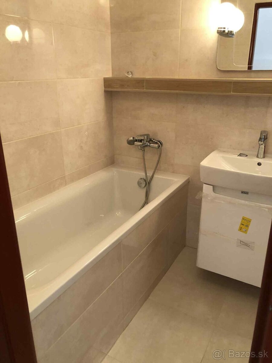 3 izbový byt Vranov n.T. - 10