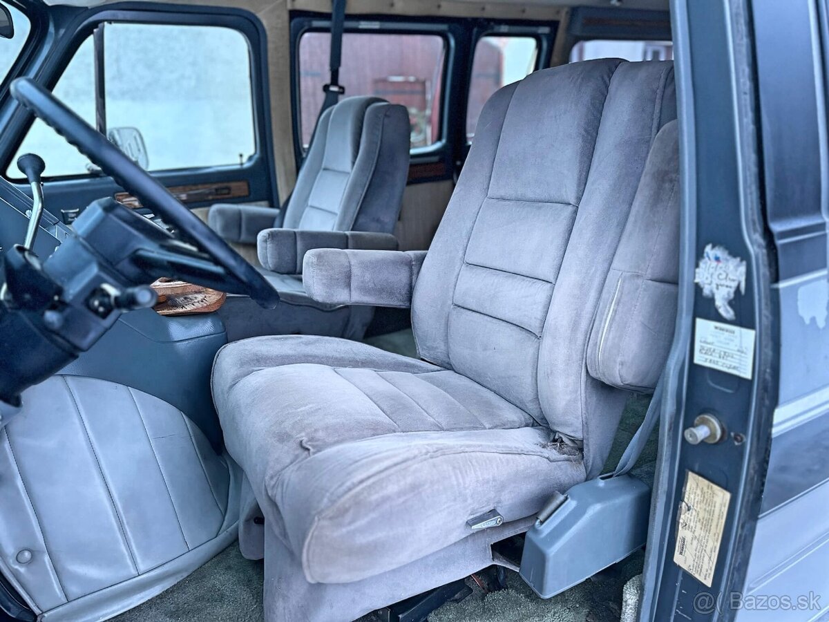 1987 Chevrolet G20 5.7 V8 | Winnebago 🇺🇸 - 10