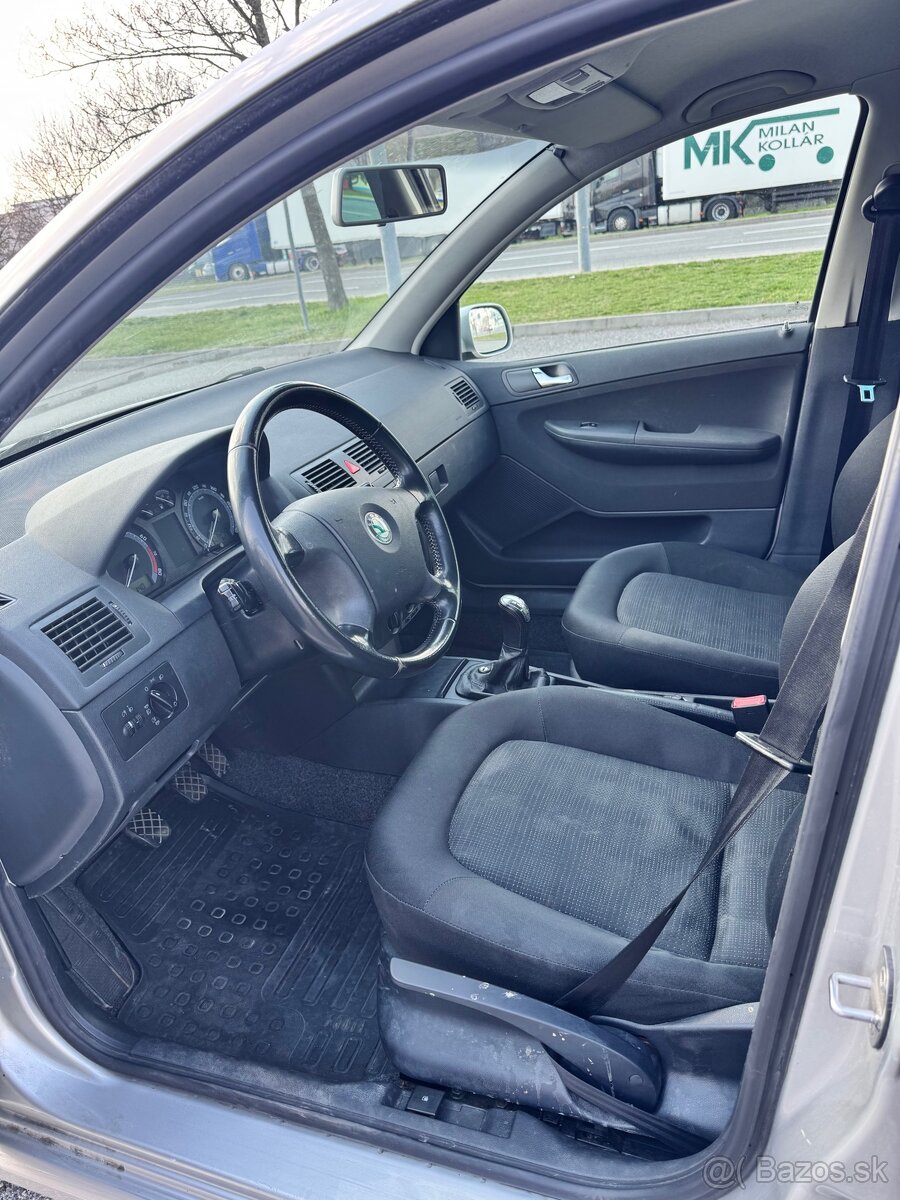 Škoda Fabia 2006 1.4 - 10