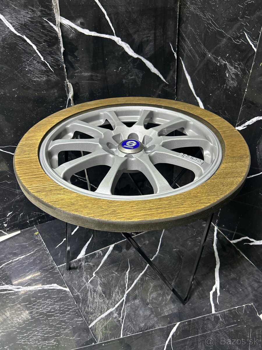 Predám ručne robeny dreveny stôl s diskom - 10