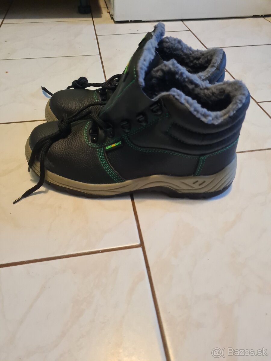Pracovne topanky 43, 45 - 10
