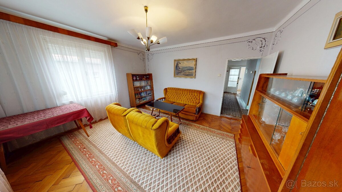 ÚTULNÝ 3-IZBOVÝ RODINNÝ DOM - NADLICE - 10