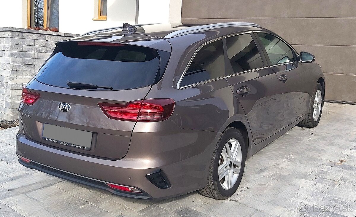 Kia Ceed kombi, benzín , Nebúrané , Fabrická záruk - 10