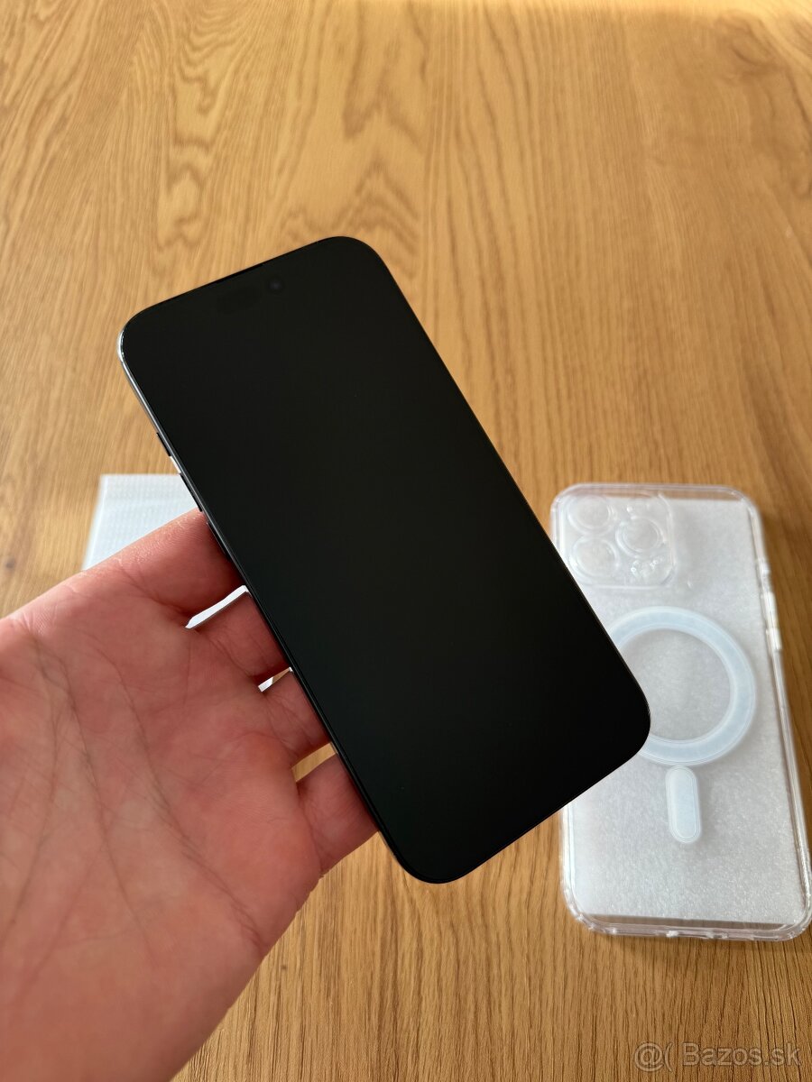 iPhone 16 Pro Max 256 gb Black Titanium v záruke - 10