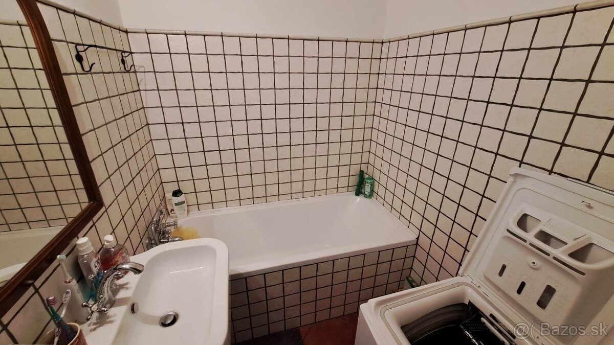 nezariadený 4-izb. byt - Martin -SEVER -Zvolenská - PRENÁJOM - 10