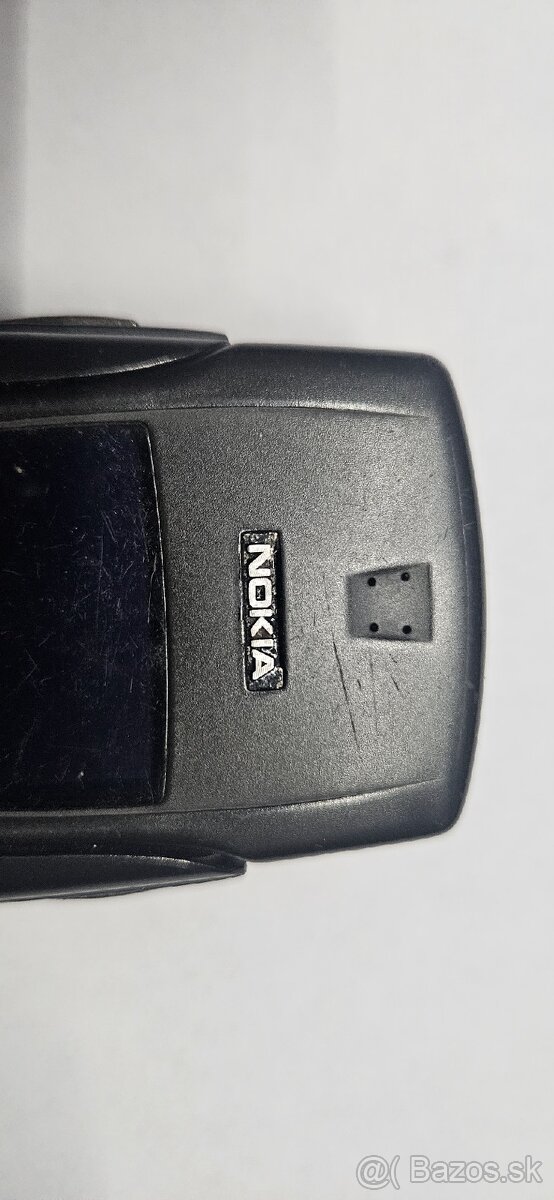 Nokia 8910i - 10