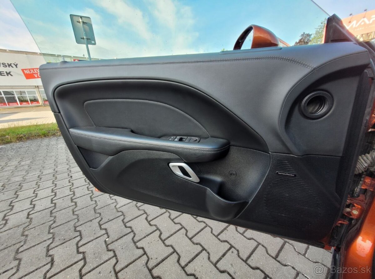 Dodge Challenger 392 6,4L T/A WB Cinamon Stick - 10