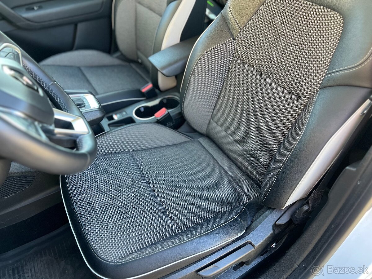 Renault Captur | plug-in hybrid | v záruke - 10