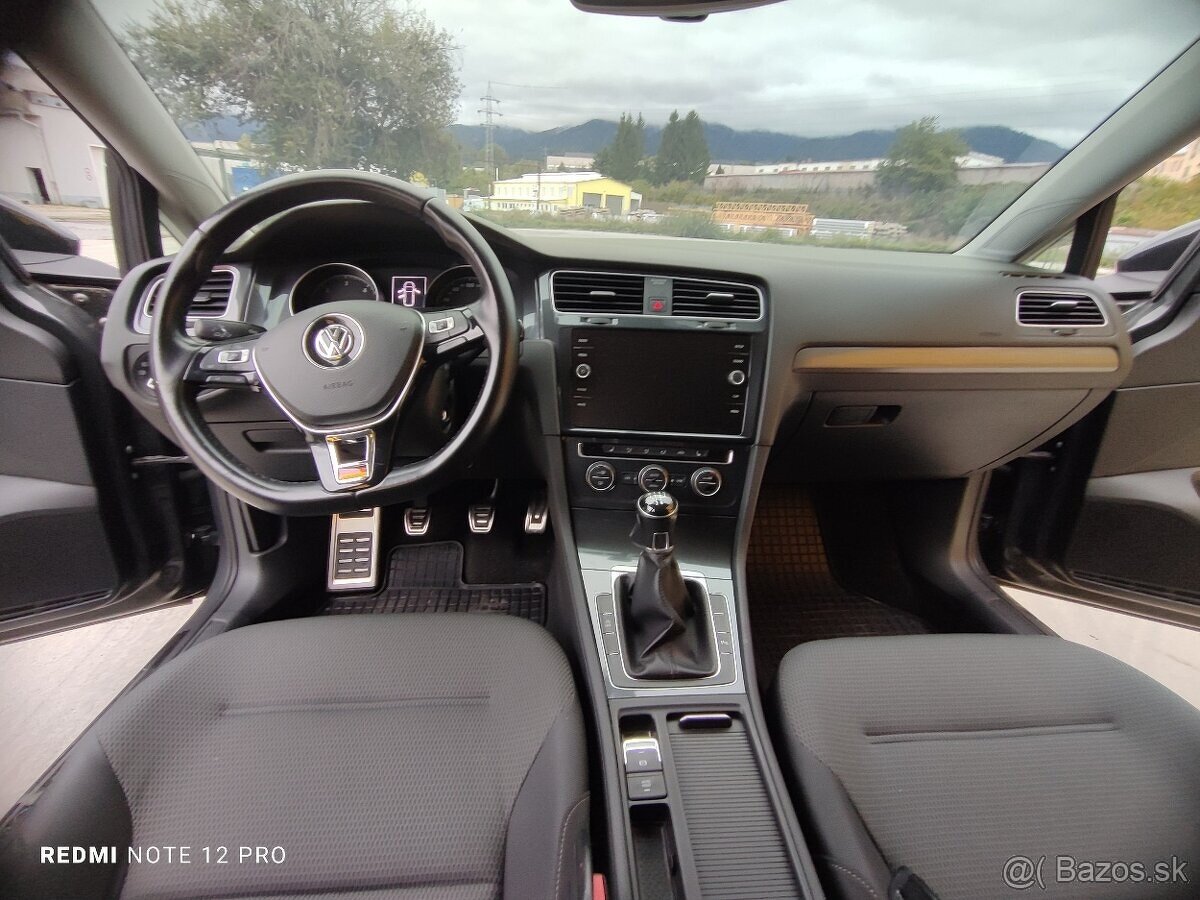 Volkswagen Golf 7 Variant 1.6tdi, 85 kw, model 2019 - 10