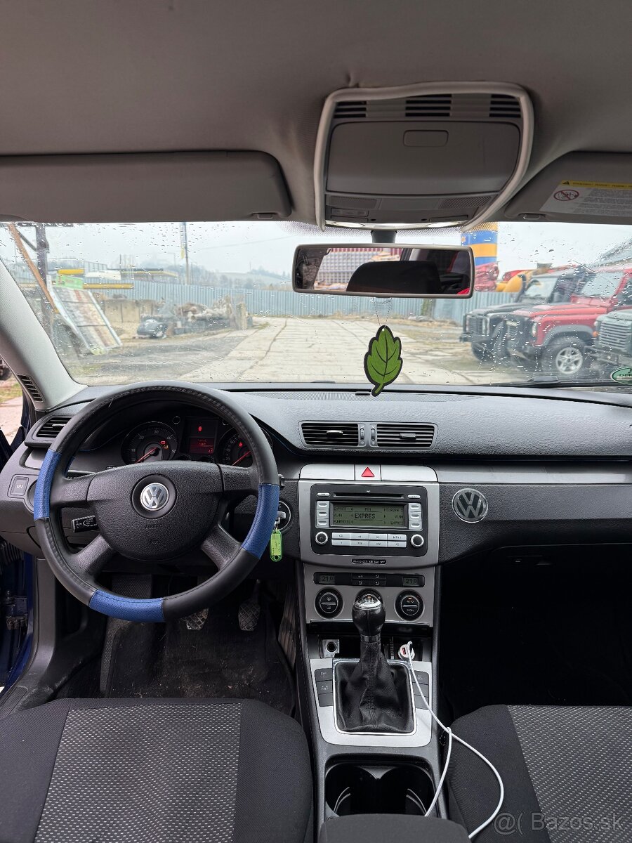 Volkswagen Passat 2.0 TDi - 10