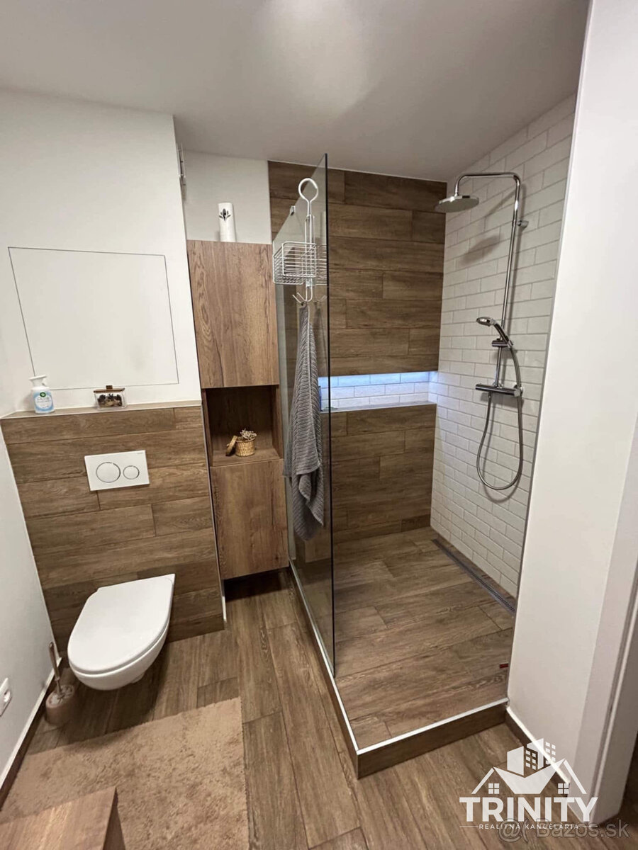 Na prenájom zariadený 2-izbový byt s balkónom v Nových Zámko - 10