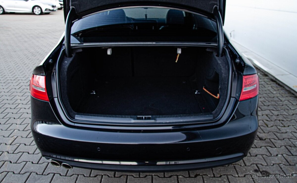 Audi A4 B8 2.0 TDI 136k - 10