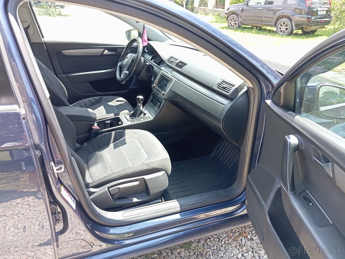 Predám VW Passat variant b7 - 10