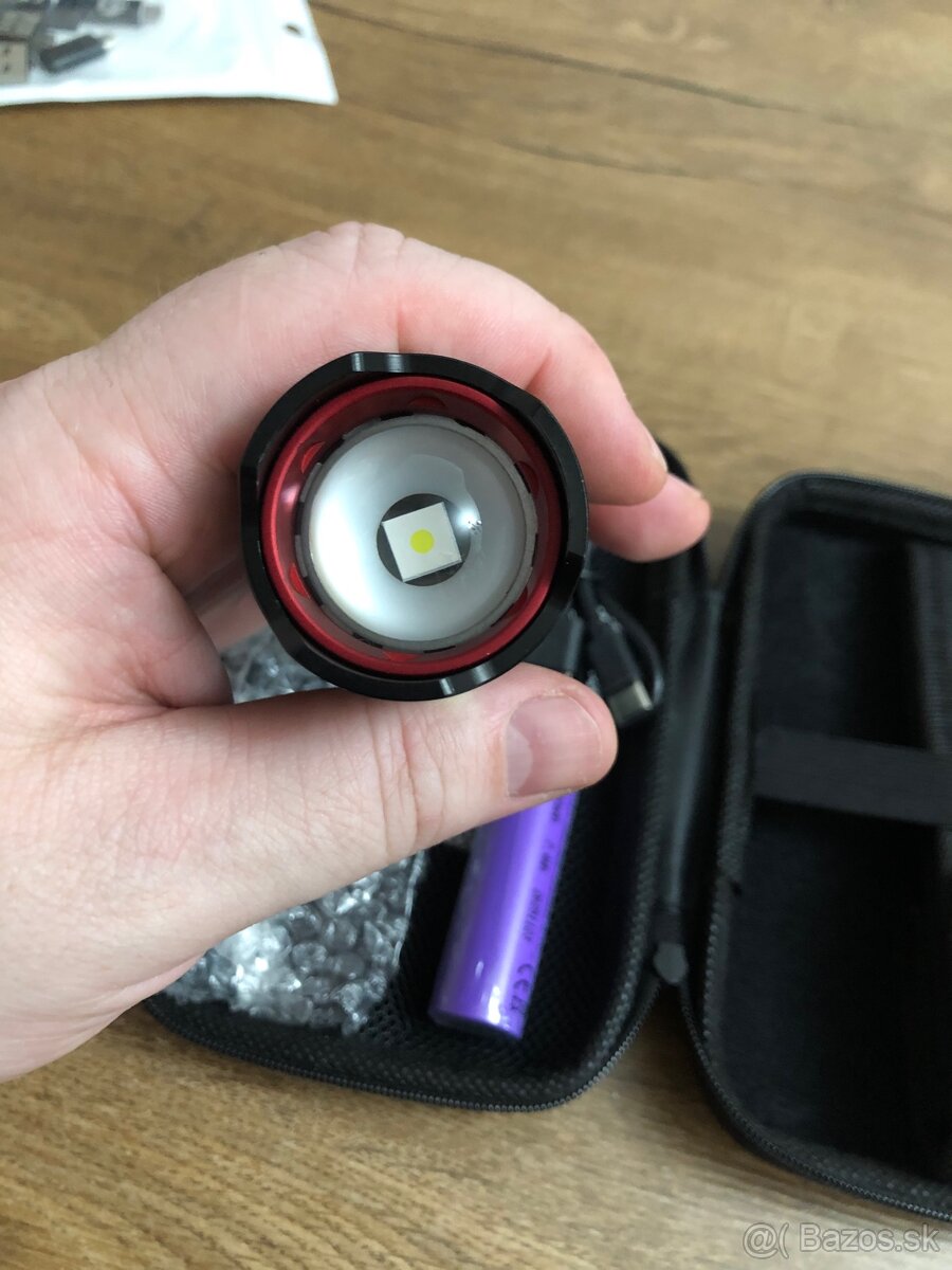 Taktická Led baterka (4 režimy) - 10