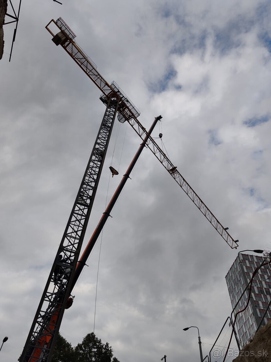 Stavebný Žeriav FM 1345 TLX / 6 - 10