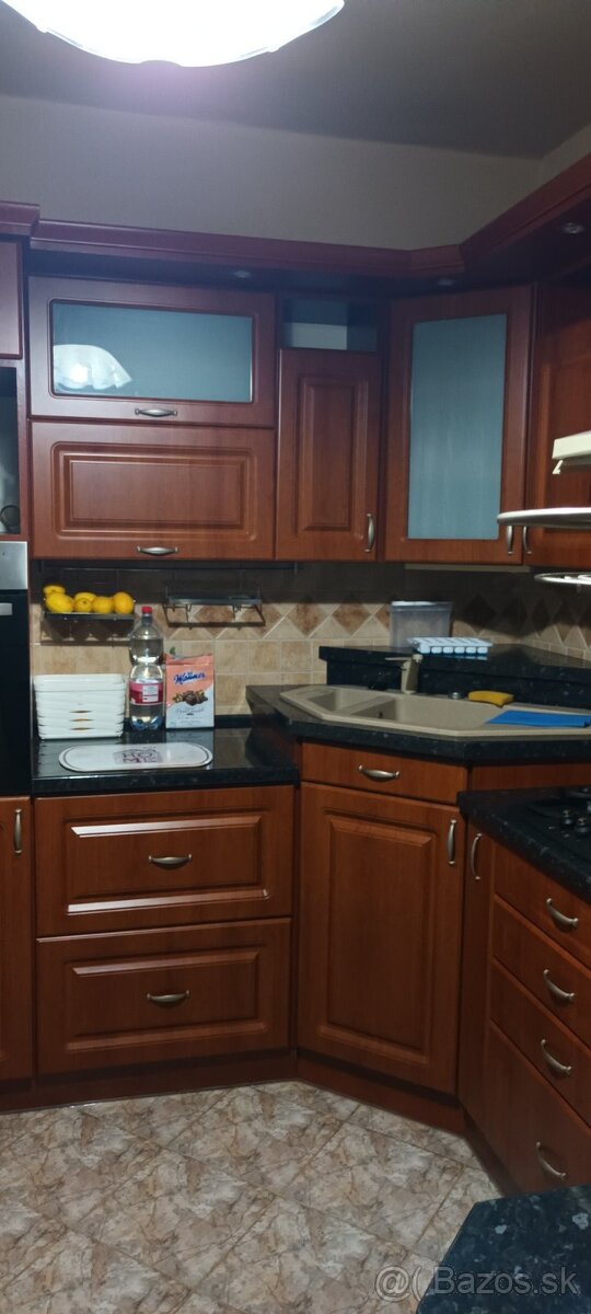 Prenájom 2 izboveho bytu - 10