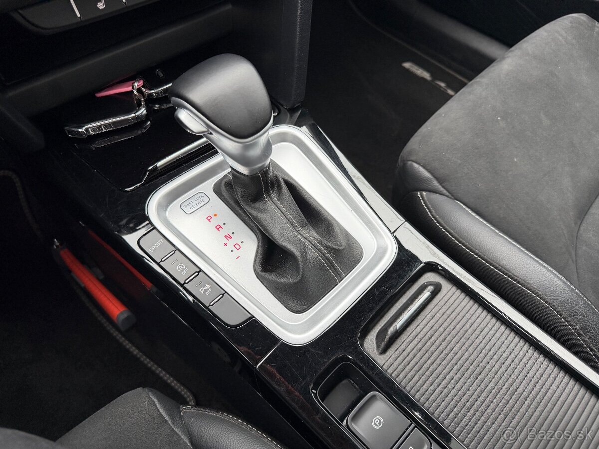 Kia ProCeed 1.5 T-GDi GT-Line A/T - 10