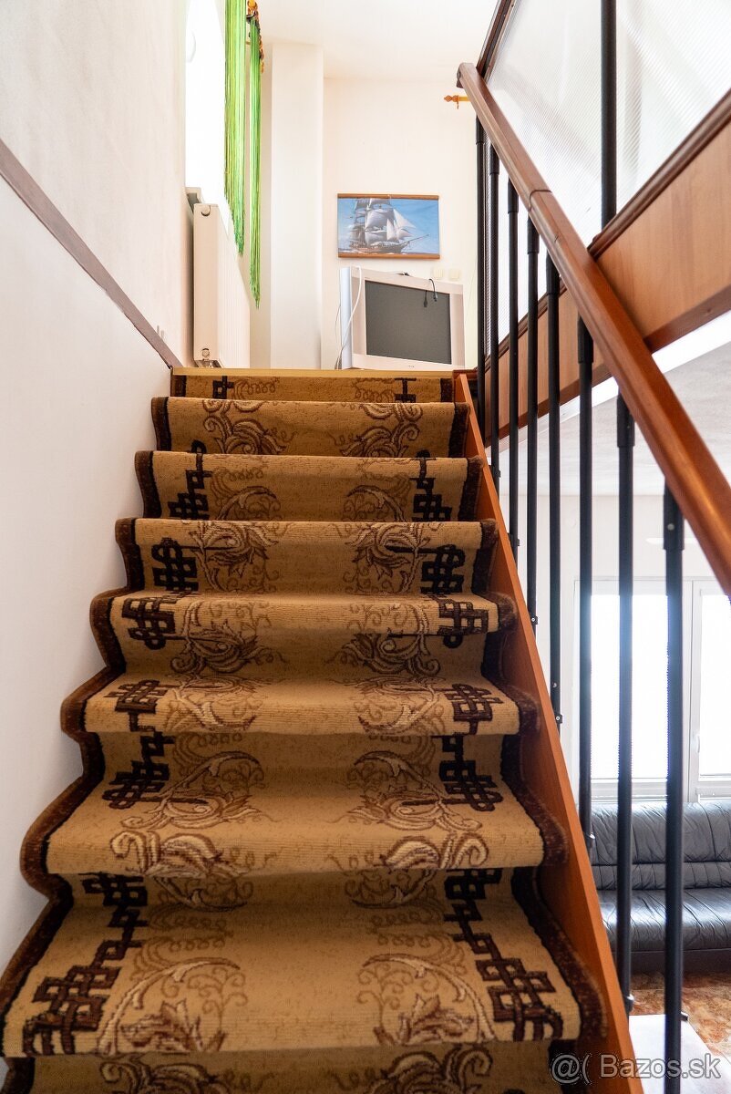 SIMI real - poschodová murovaná rekreačná chata - ZĽAVA - 10