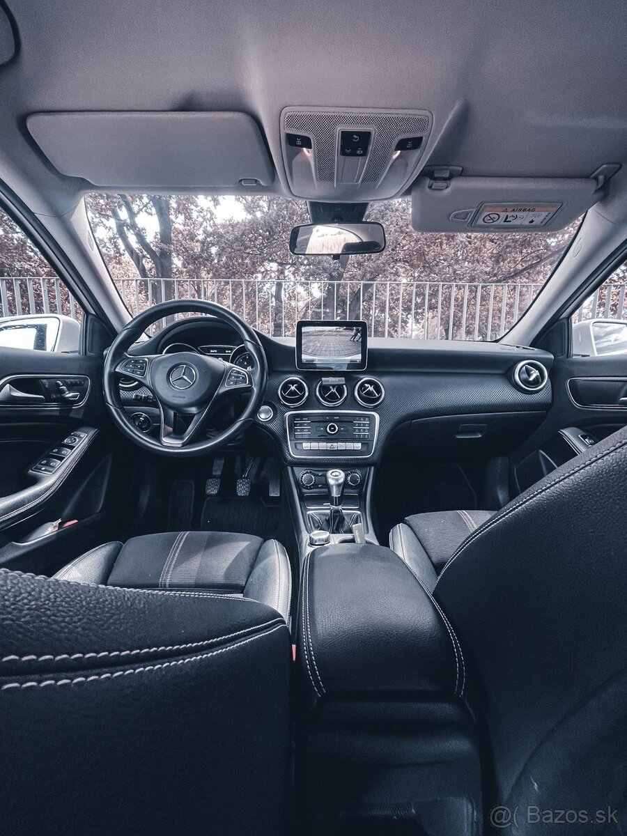 MERCEDES-BENZ A160 SPORT PREMIUM - 10