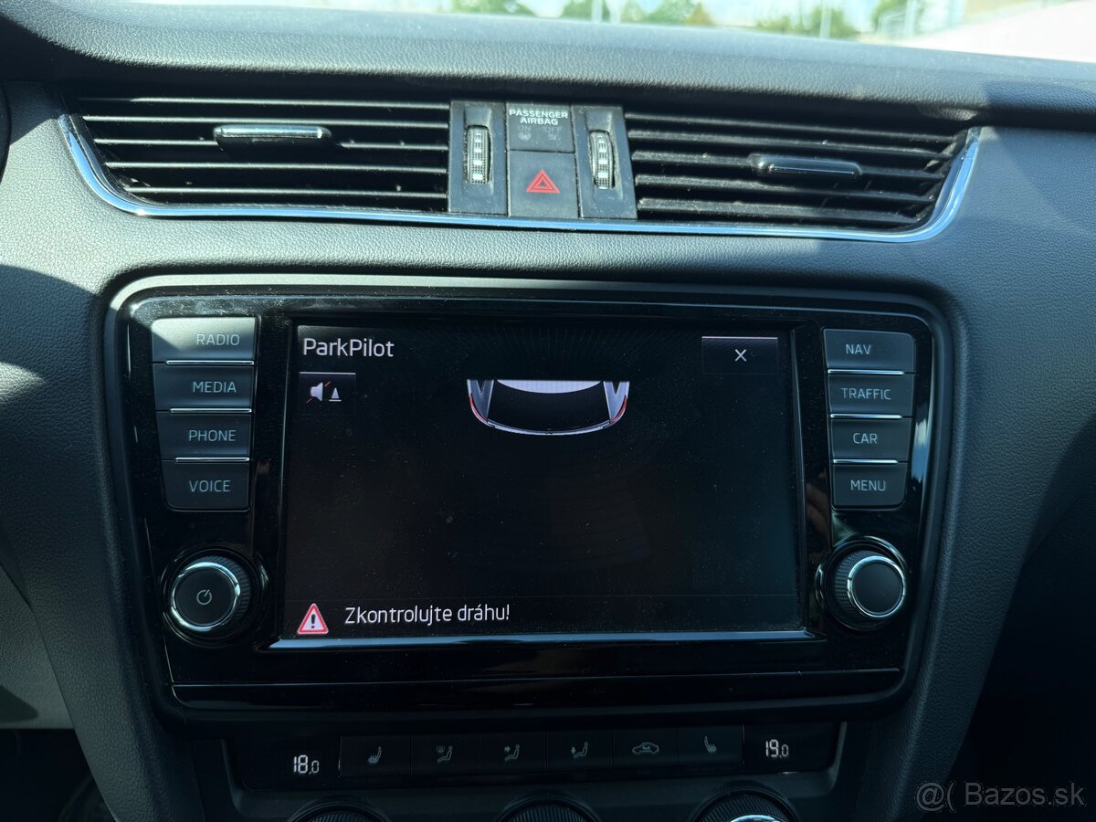 Škoda Octavia 3VRS 2.0TSI - 10