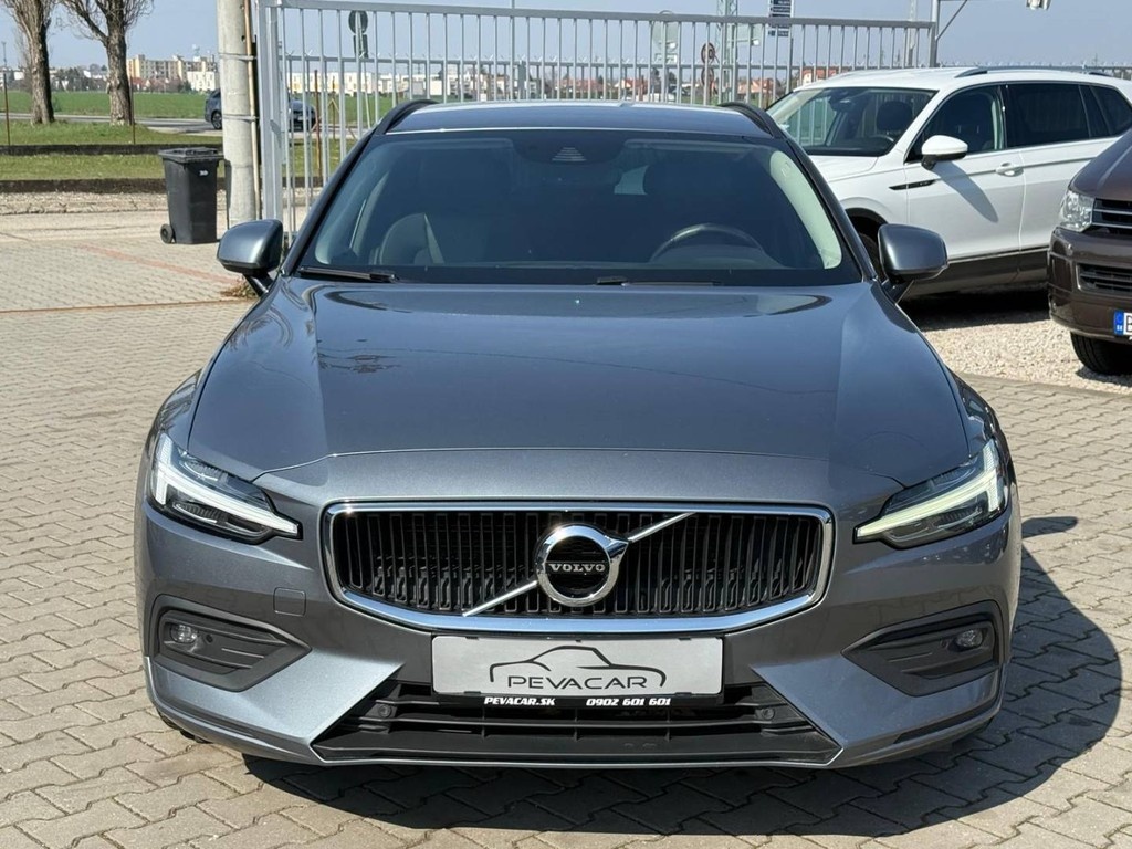 Volvo V60 D3 Momentum A/T - 10