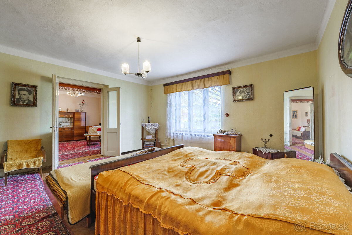 Na predaj 3-izb. rodinný dom, garáž a 30a pozemok | Moldava - 10