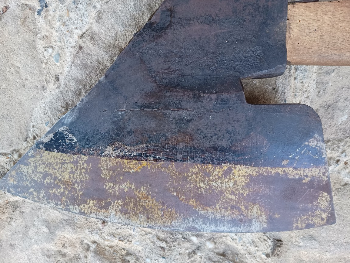 sekera,sekery,hoblík,nebožiec,staré náradie, topor uu - 10