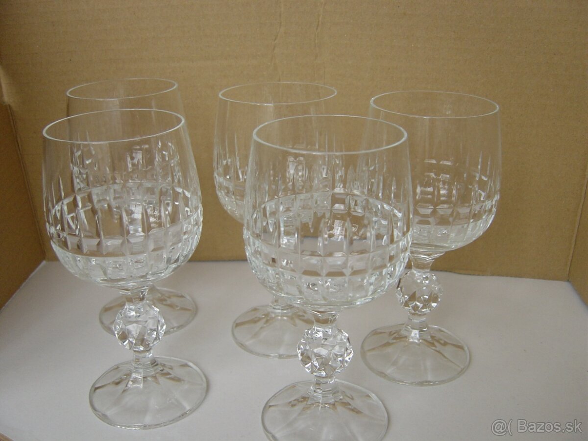 nahrdelnik striebro - 10