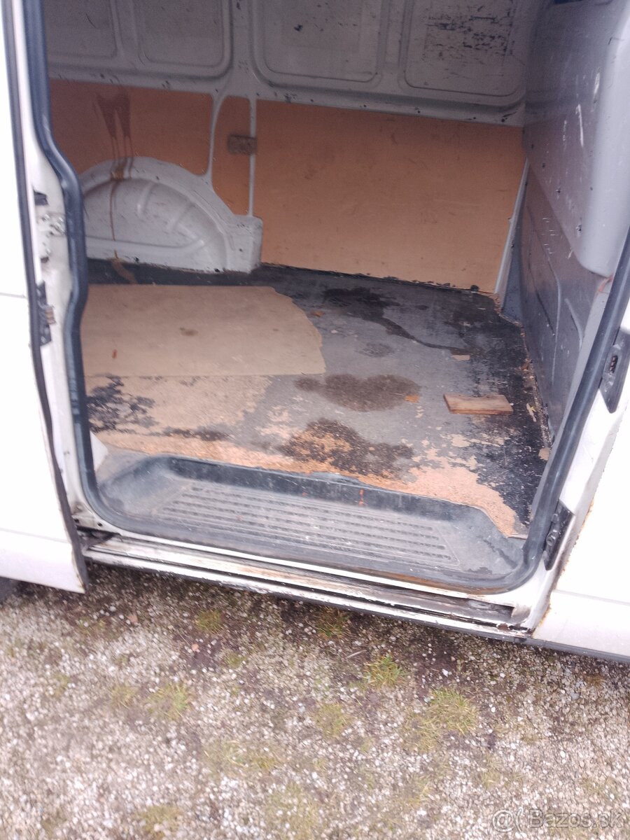 Transporter t5 1,9tdi - 10