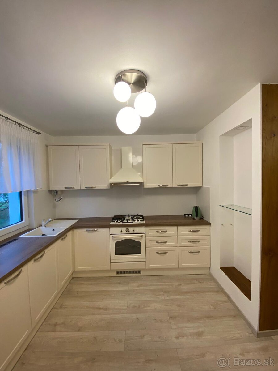 Predam nadstandard byt 3KK + technicka miestnost+ 2 pivnice - 10