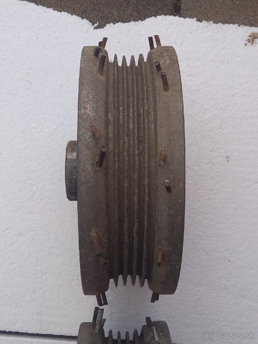 Jawa 250 350 Kývačka - 10