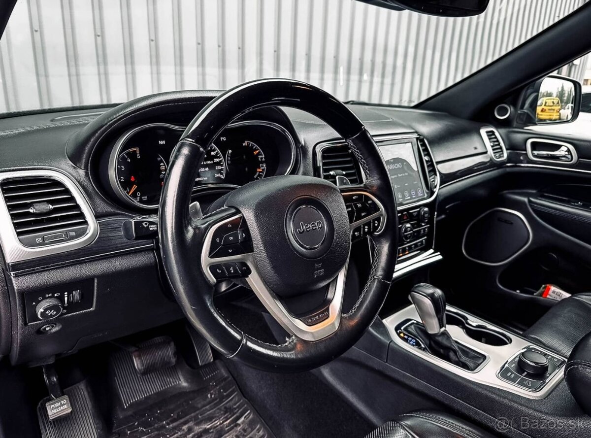 Jeep Grand Cherokee 3.0L V6 CRD Overland A/T - 10