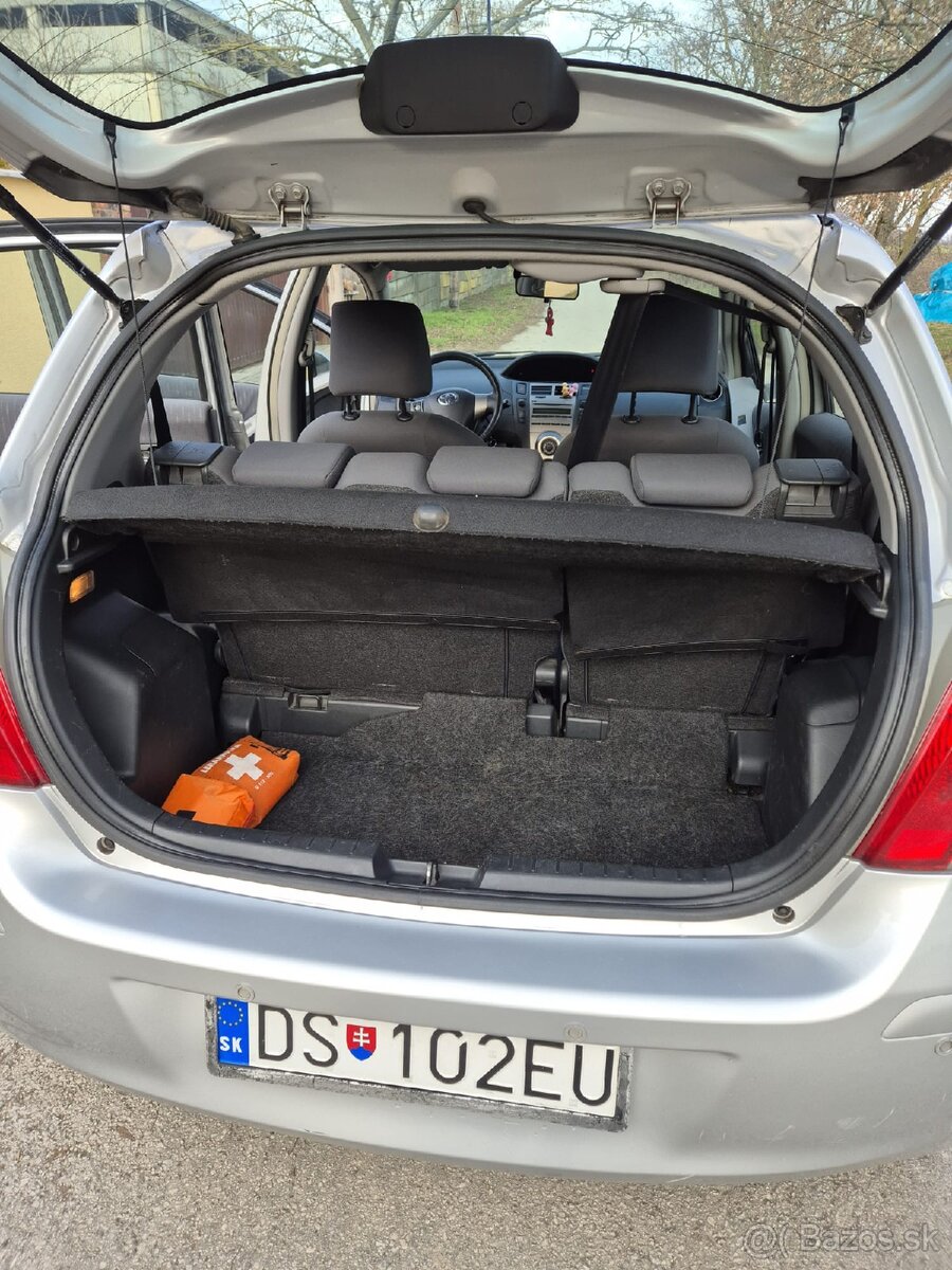 Toyota Yaris 1.4D-4D Diesel - 10