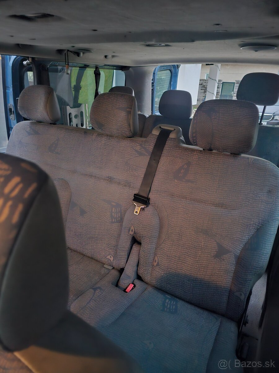 Renault trafic 99.00kw - 10