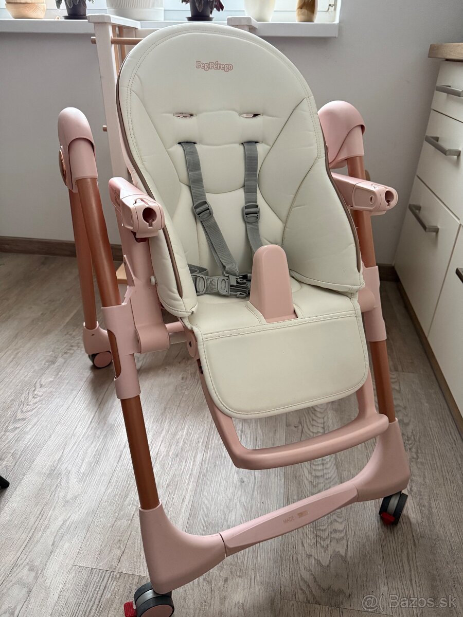 Stolička na kŕmenie PegPerego - 10