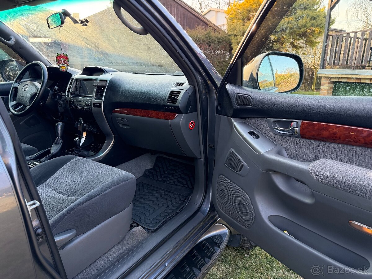 Toyota Land Cruiser 120 3.0 D-4D - 10