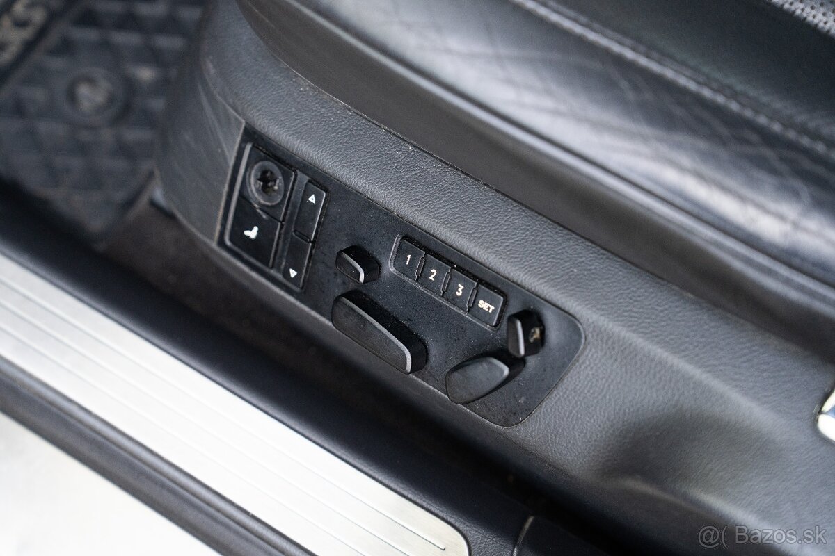 Volkswagen Phaeton 5.0 TDi V10 - 10