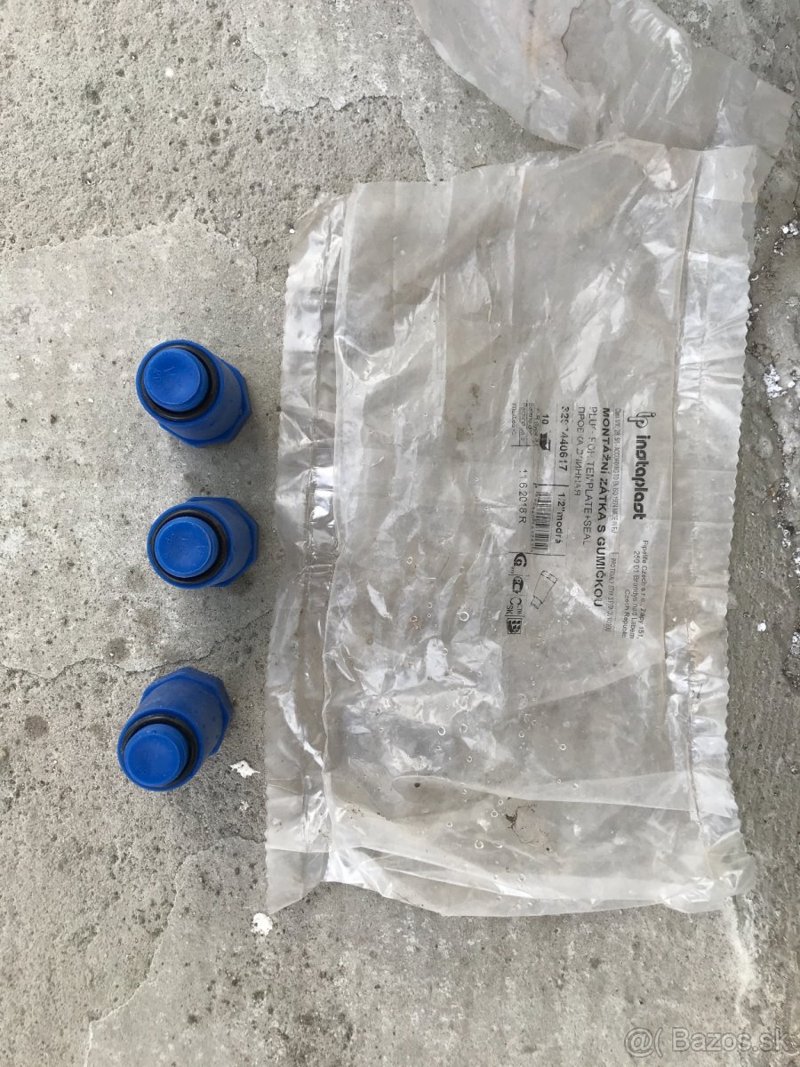 Predám Lisovacie tvarovky na plasthliník - 10