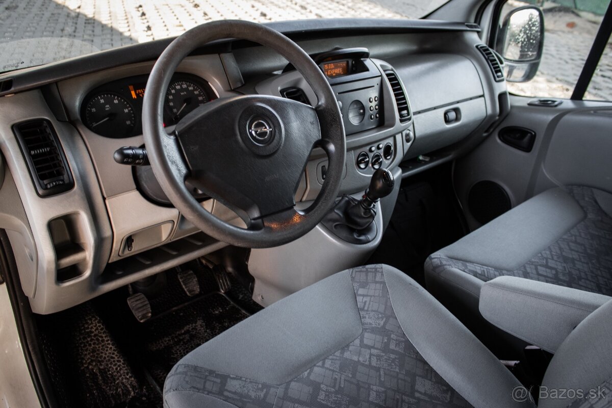 Opel Vivaro 1.9 CDTi L1H1 - 10